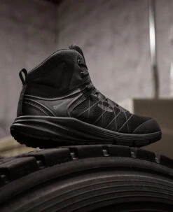 Keen Men's Vista Energy Mid (Carbon-Fiber Toe) | Black/Raven -Shoe Boutique Shop 1024592 PDP LeftImage