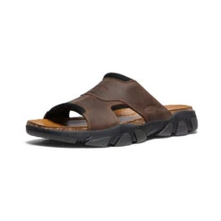 Keen Men's Daytona II Slide | Bison/Black -Shoe Boutique Shop 2c35832c71ecee29fd3d22f8ab2b68635c562e56