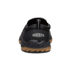 Keen Big Kids' Speed Hound Slip-On | Black/Multi -Shoe Boutique Shop 3972efe4972ff2420a00ef983c49280909a66b8e