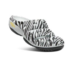 Keen Women's Yogui Arts | Atms Zebra Star -Shoe Boutique Shop 4c212c821dbb76cd054f73b3f06e55849e7cf114