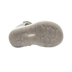Keen Toddlers' Moxie Sandal | Silver -Shoe Boutique Shop 50cc05e5568937f6b4eef0c87eaf8a43cfa1f8ec
