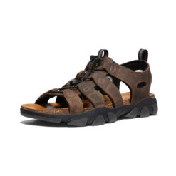 Keen Men's Daytona II Sandal | Bison/Black -Shoe Boutique Shop 709d69ff96295148b1319398ac1603dfe8e72f1f
