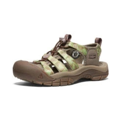 Keen Women's Newport Retro X Smokey Bear | Smokey Bear/Tarragon -Shoe Boutique Shop 8b11cb878686a81c625e12af57a1c84de7e7bdc9