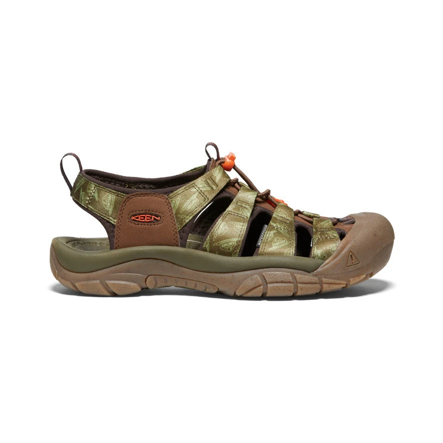 Keen Men's Newport Retro X Smokey Bear | Smokey Bear/Military Olive 1 Keen Men's Newport Retro X Smokey Bear | Smokey Bear/Military Olive