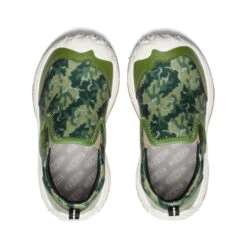 Keen Little Kids' Speed Hound Slip-On | Camo/Campsite 9 Keen Little Kids' Speed Hound Slip-On | Camo/Campsite -Shoe Boutique Shop 9997329b4cebaf6cd2acfff458650d796334bd98