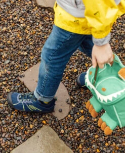 Keen Big Kids' Chandler 2 CNX Sneaker | Black Iris/Evening Primrose -Shoe Boutique Shop KidsChandler2Lifestyle2 9907c94b 1f13 4969 93a0 2cd219338ed2