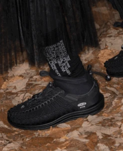 Keen Women's UNEEK High Top X HYKE | HYKE Timberwolf -Shoe Boutique Shop Lifestyle3womens 1027976