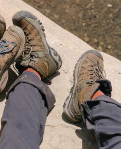 Keen Men's Targhee Vent Mid | Olivia/Bungee Cord 12 Keen Men's Targhee Vent Mid | Olivia/Bungee Cord -Shoe Boutique Shop MTargheeVentMidLifestylePDPLeft