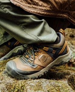 Keen Men's Ridge Flex Waterproof | Bison/Golden Brown 12 Keen Men's Ridge Flex Waterproof | Bison/Golden Brown -Shoe Boutique Shop RidgeFlexPDPLifestyle2Family 1