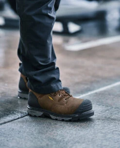 Keen Men's Camden 8" Insulated Waterproof Boot (Carbon-Fiber Toe) | Leather Brown/Black -Shoe Boutique Shop SDD 1014 Camden 1027690 Right Image 1