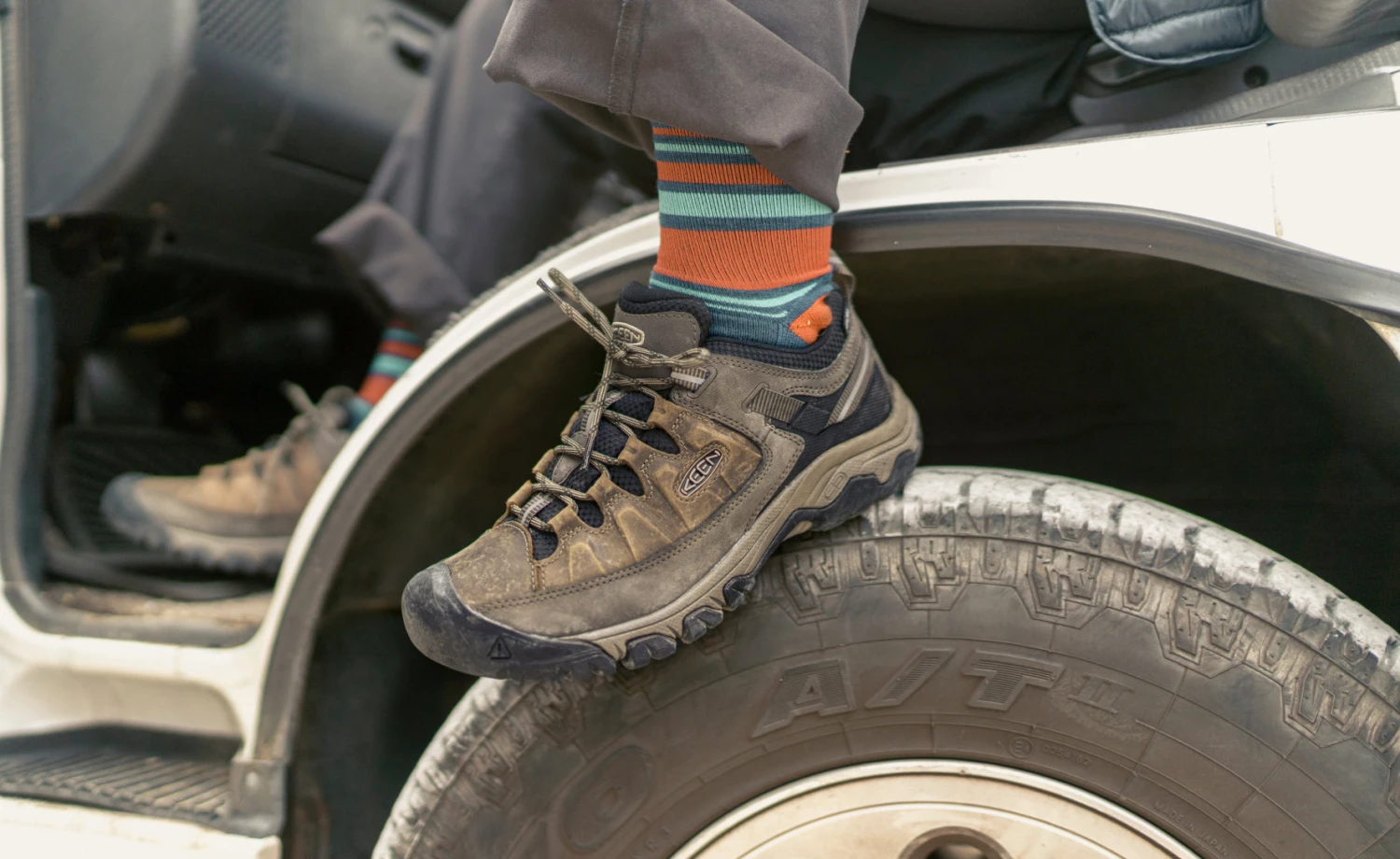 Keen Men's Targhee III Waterproof | Bungee Cord/Black 5 Keen Men's Targhee III Waterproof | Bungee Cord/Black - Image 5