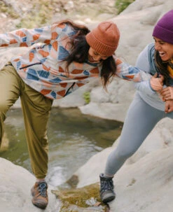 Keen Women's Circadia Waterproof Shoe | Syrup/North Atlantic -Shoe Boutique Shop WCircadia WideLifestylePDPSingleRight 662321e6 59e5 46be 94de 70ab8830876a